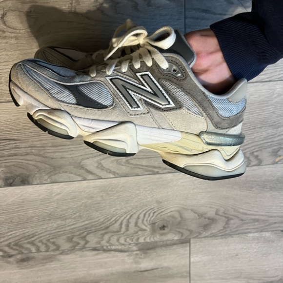 New Balance Cream and Gray Athletic Shoes - Picture 2 of 7